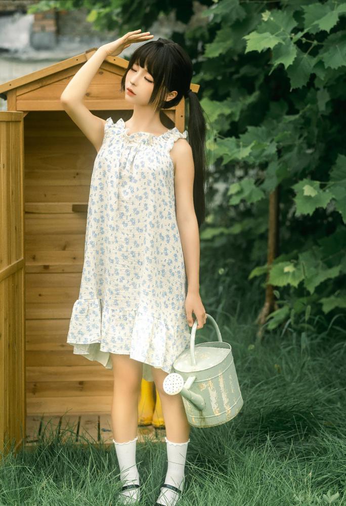 《木箱》少女写真(图1)